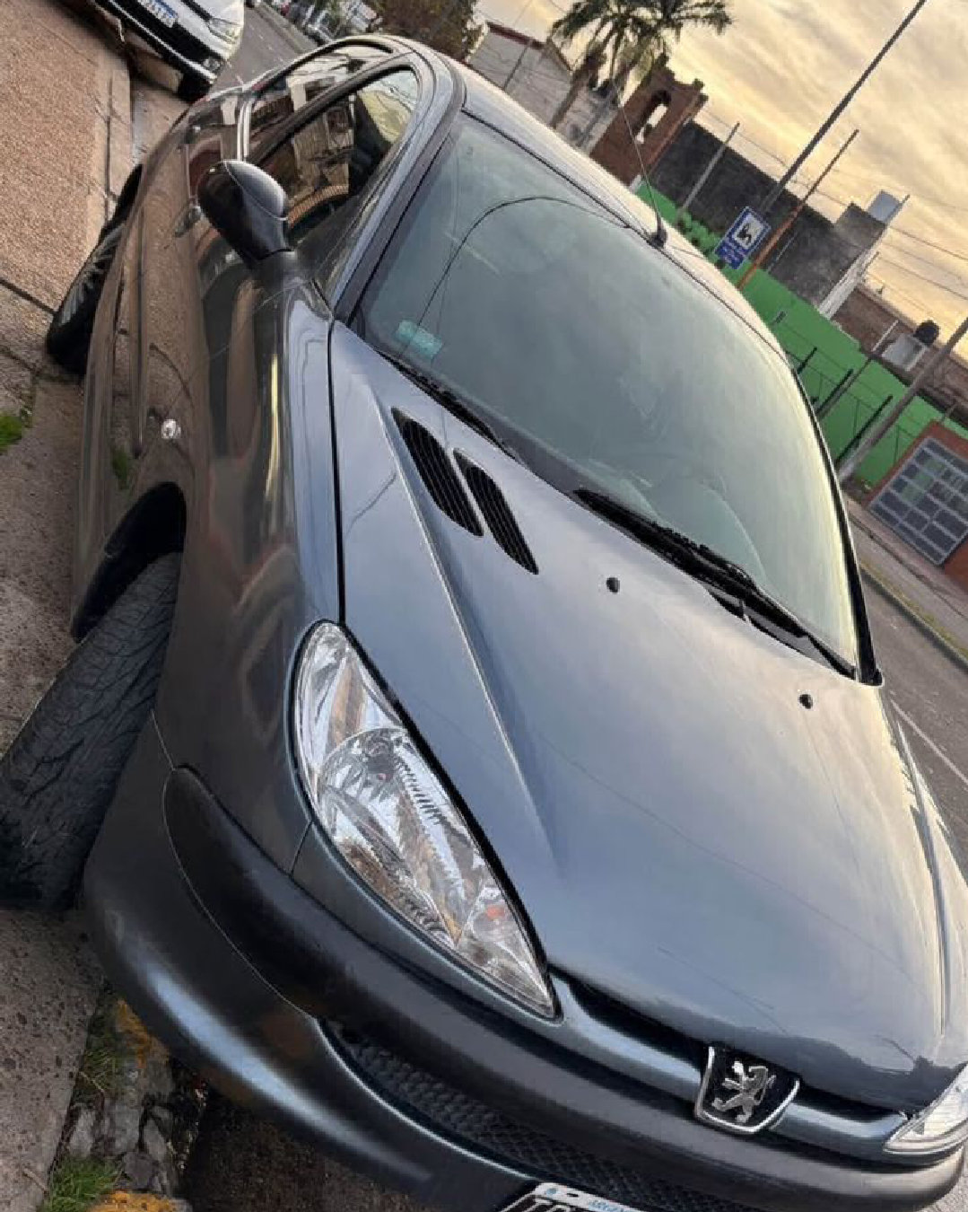 Peugeot 206 2009 - foto 1