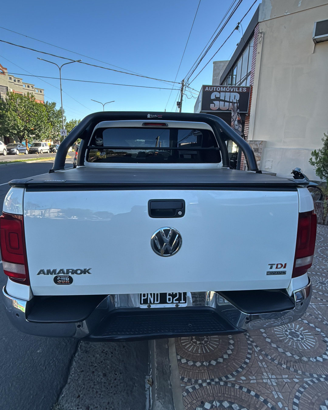VOLKSWAGEN Amarok 2016 - foto 1