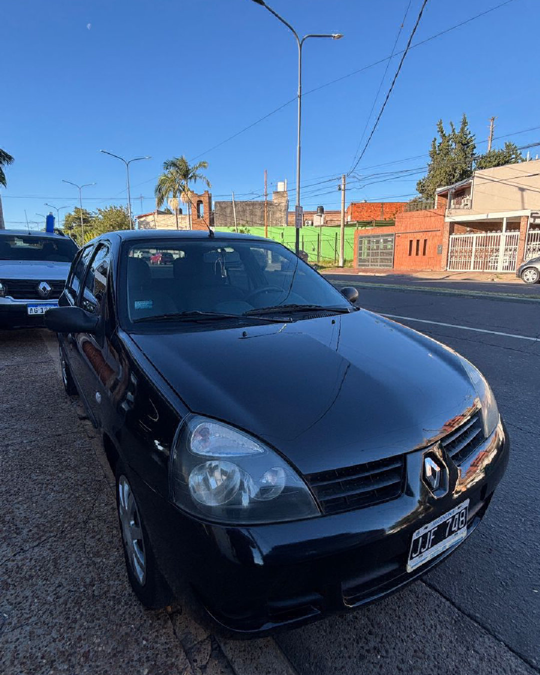 Renault Clio 2010 - foto 1