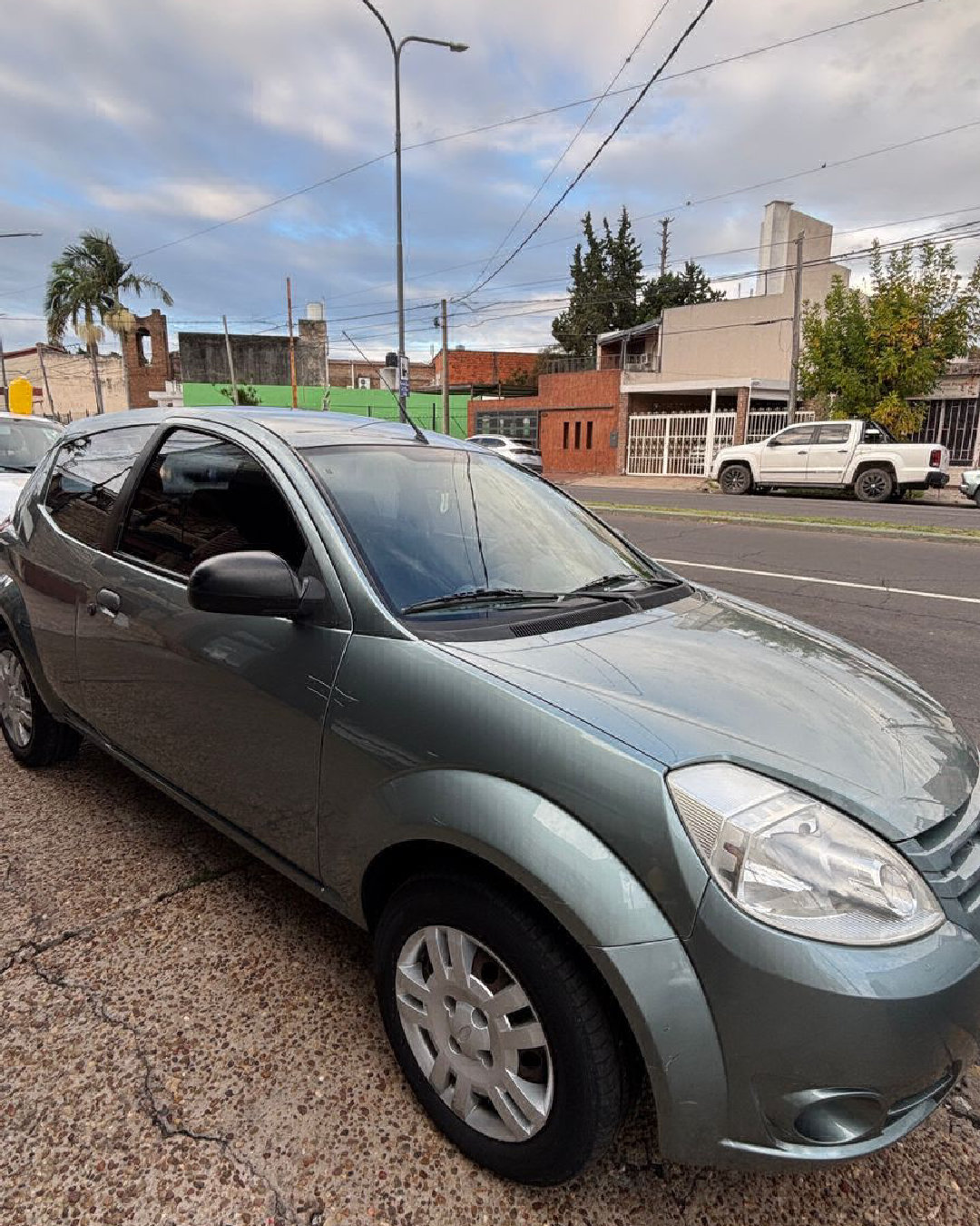 FORD Ka 2010 - foto 1