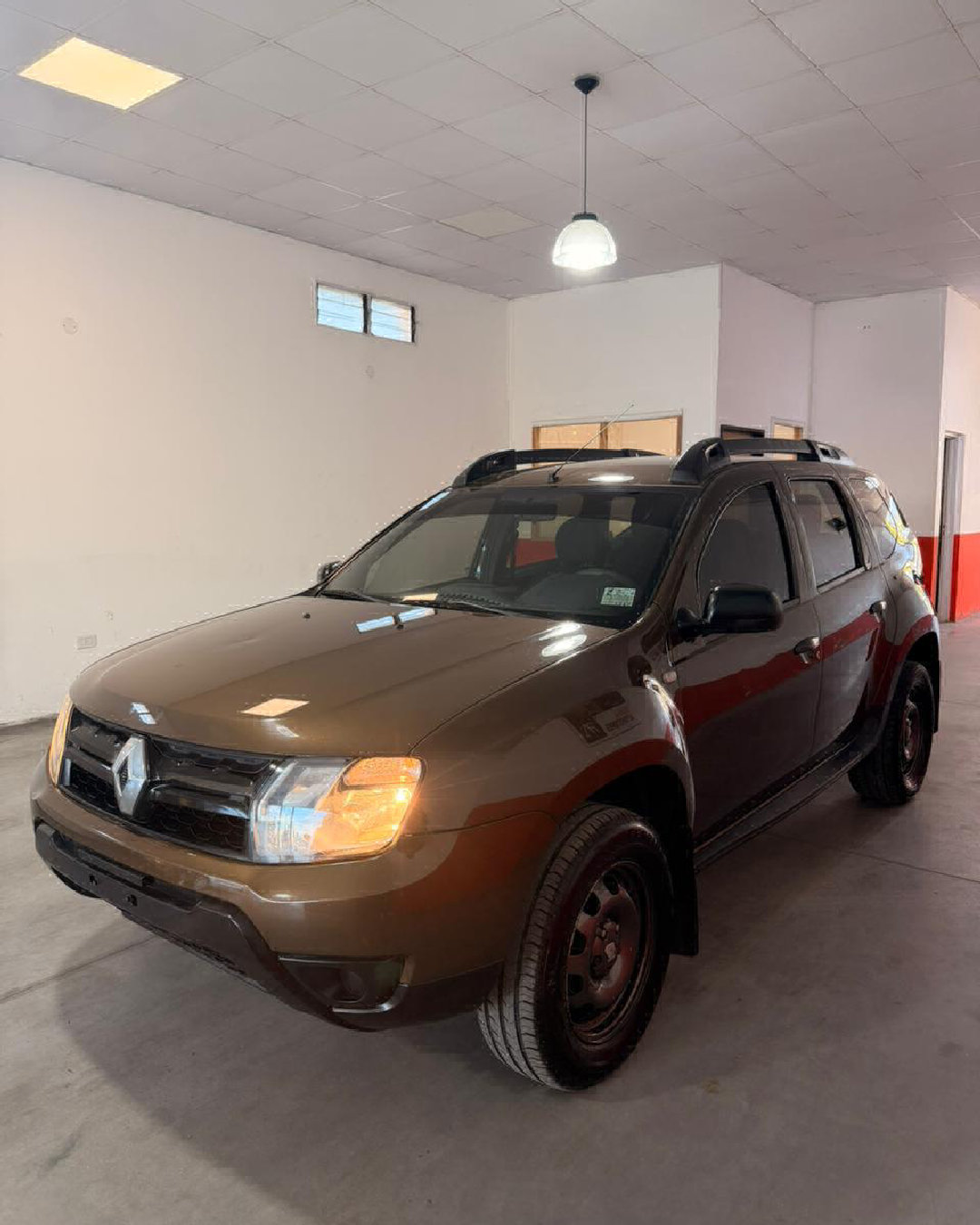 RENAULT DUSTER 2015 - foto 1