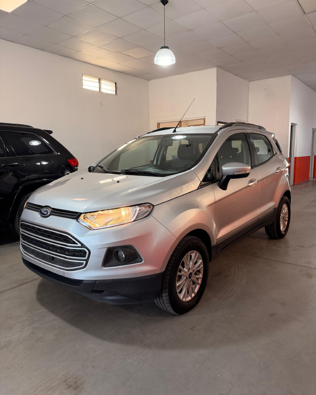 FORD ECOSPORT 2017 - foto 1